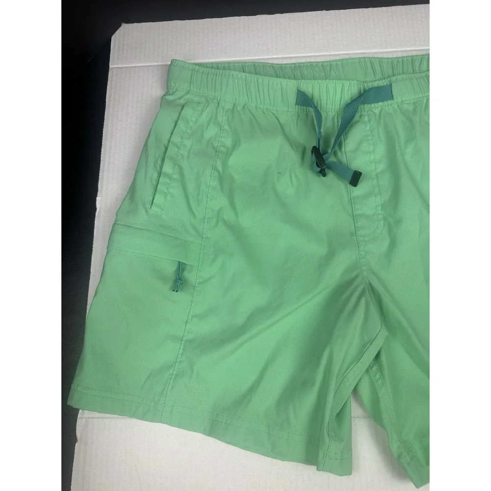 The North Face Class V Belted Shorts Mens XL Green Performance Nylon Hiking